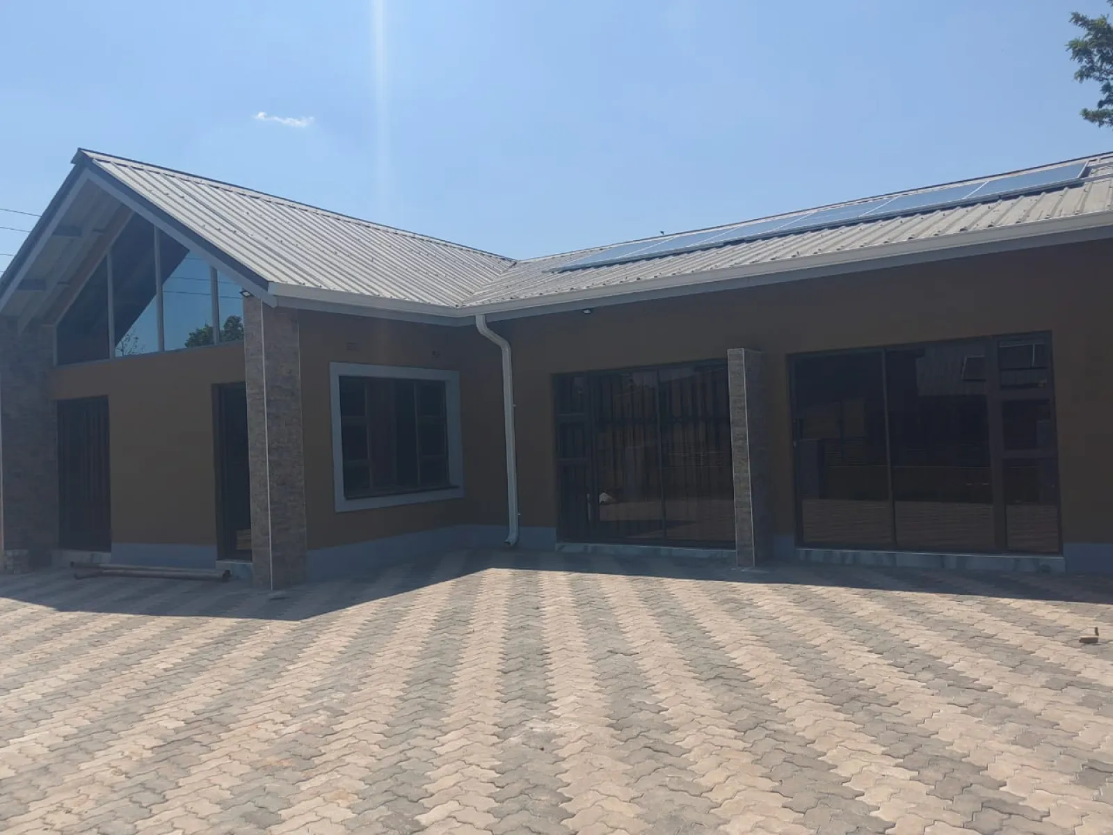 Hatfield Residence — elevation detail